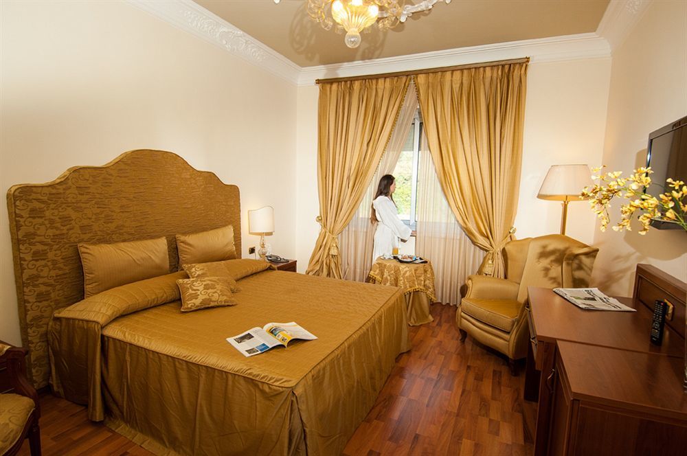 Complesso Termale Vescine Hotell Castelforte Exteriör bild